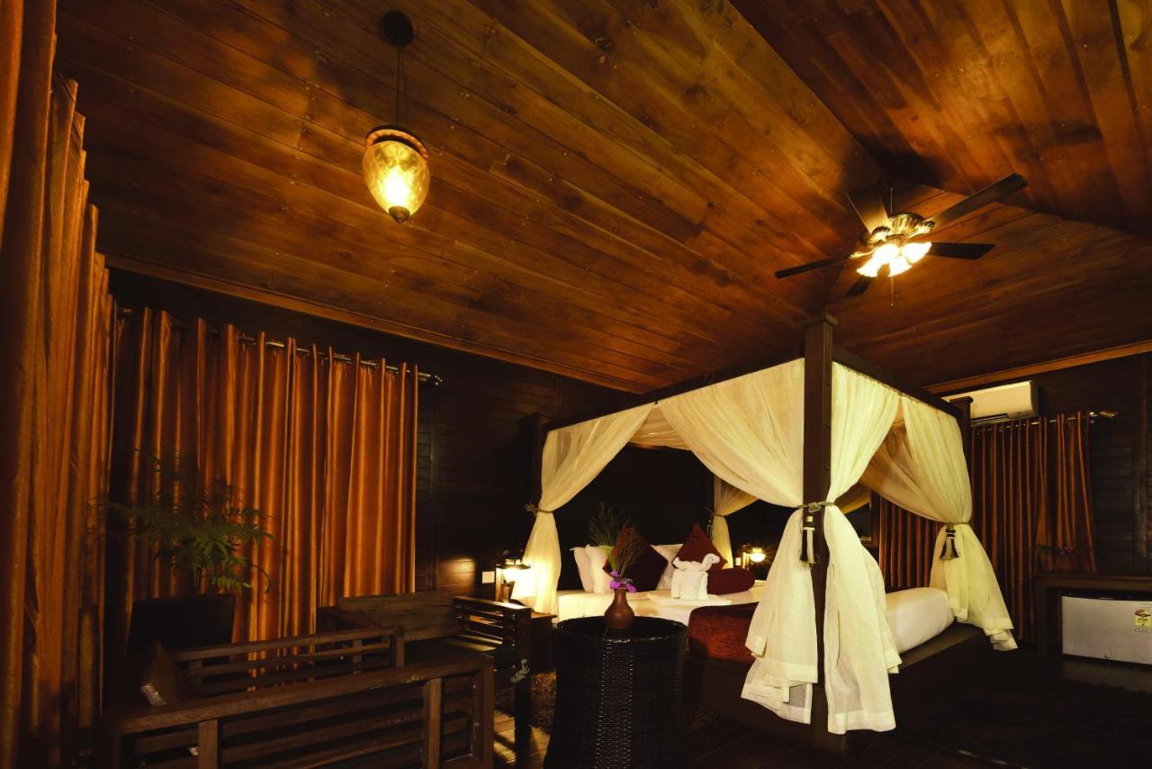 Wild Planet Jungle Resort Devāla Екстериор снимка